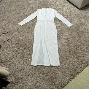 Elegant White Long Sleeve Dress
